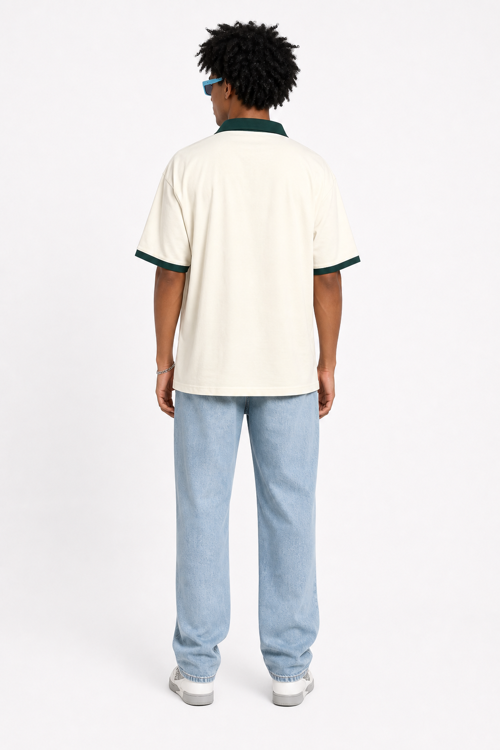 COLUMNN OFF-WHITE-GREEN Signature Zip Polo.